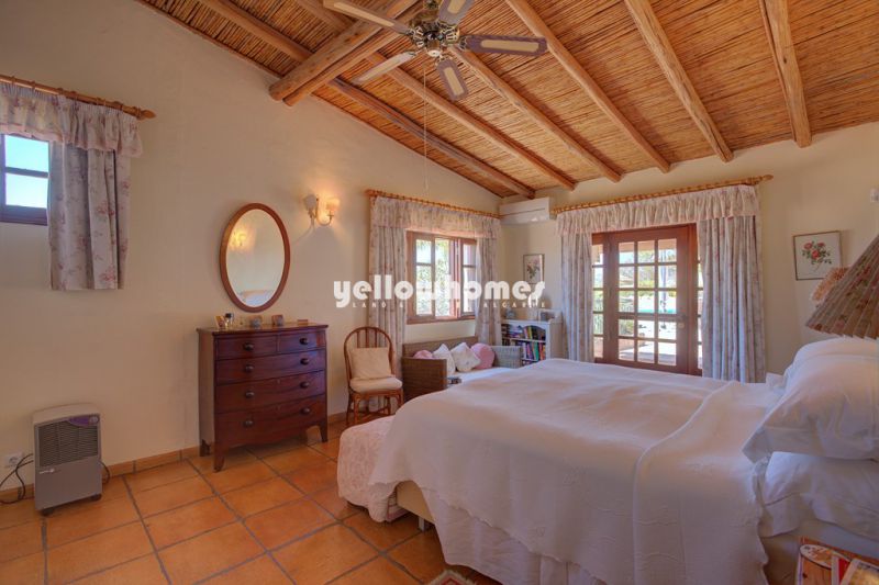 Beautiful Quinta style property with guest annex near Vilamoura 